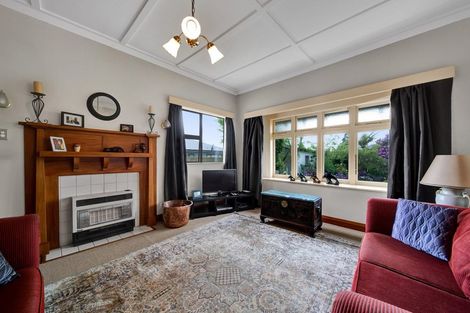 Photo of property in 7 Disraeli Street, Hawera, 4610