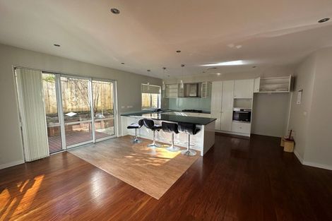 Photo of property in 72 Harrowglen Drive, Northcross, Auckland, 0630