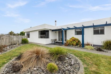Photo of property in 16 Jacaranda Place, Greenmeadows, Napier, 4112