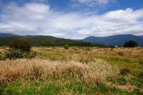 Photo of property in Moana-rotomanu Road, Moana, 7875