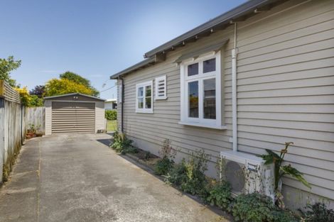 Photo of property in 10 Mere Mere Avenue, Palmerston North, 4414