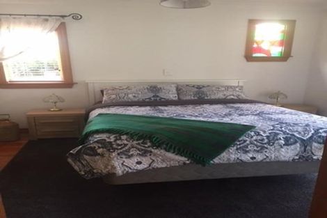 Photo of property in 1 Wikitoria Road, Putiki, Whanganui, 4500