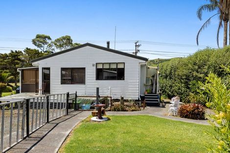 Photo of property in 1005 Pakiri Road, Pakiri, Wellsford, 0972