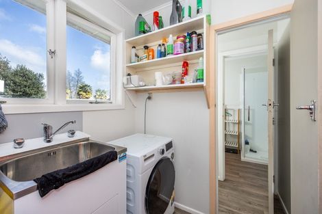 Photo of property in 75 Avalon Drive, Nawton, Hamilton, 3200