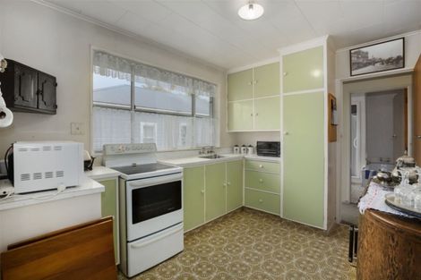 Photo of property in 2/551a Fergusson Drive, Trentham, Upper Hutt, 5018