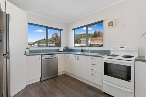 Photo of property in 26 Barnard Road, Fairy Springs, Rotorua, 3015