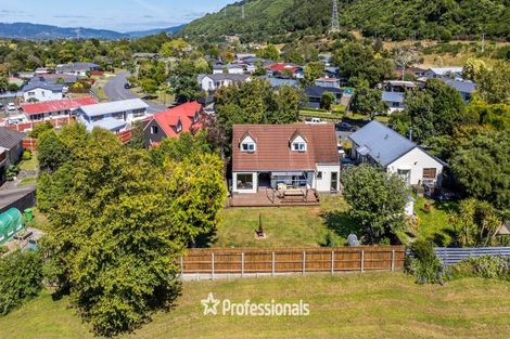 Photo of property in 58 Larchmont Grove, Totara Park, Upper Hutt, 5018