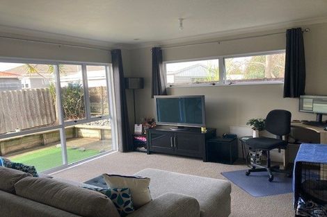 Photo of property in 42 Tiraumea Drive, Pakuranga, Auckland, 2010