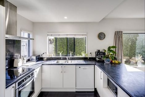 Photo of property in 32 York Avenue, Tamatea, Napier, 4112