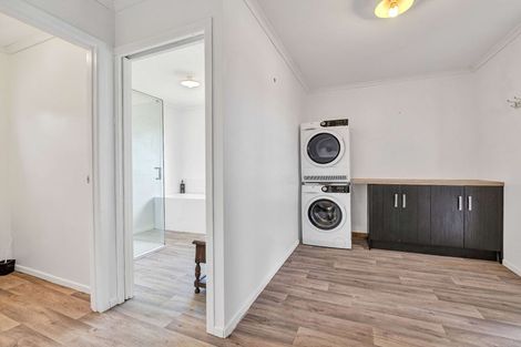 Photo of property in 282 Warea Road, Warea, New Plymouth, 4381