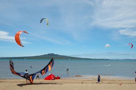 Photo of property in 8/71 Church Street, Devonport, Auckland, 0624