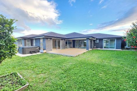 Photo of property in 31 Pyne Crescent, Pokeno, 2402