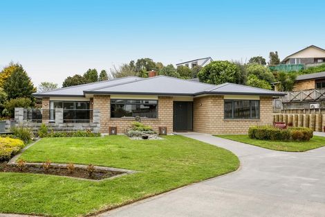 Photo of property in 12 Kororako Grove, Whalers Gate, New Plymouth, 4310