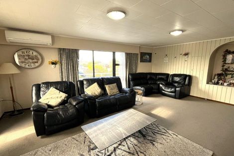 Photo of property in 19 Sandstrom Grove, Feilding, 4702