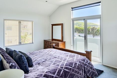 Photo of property in 53 Waverton Terrace, Churton Park, Wellington, 6037