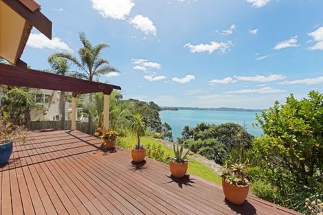 Photo of property in 65 Duncansby Road, Stanmore Bay, Whangaparaoa, 0932