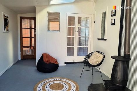 Photo of property in 1 Tiverton Street, Palmerston, 9430