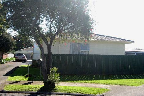 Photo of property in 4/16 Helms Place, Manurewa, Auckland, 2102