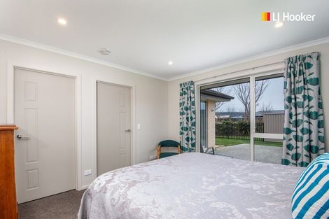 Photo of property in 8 Centre Street, Mosgiel, 9024