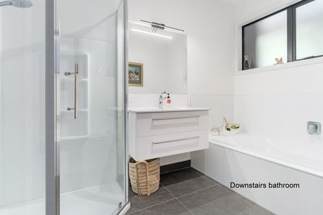 Photo of property in 17a Gordon Road, Mount Maunganui, 3116