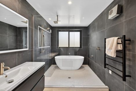 Photo of property in 11a Weston Road, St Albans, Christchurch, 8052