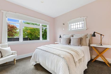 Photo of property in 43 Watford Street, Strowan, Christchurch, 8052