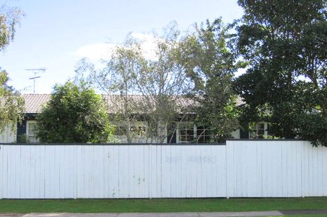 Photo of property in 58 Stanniland Street, Sunnyhills, Auckland, 2010