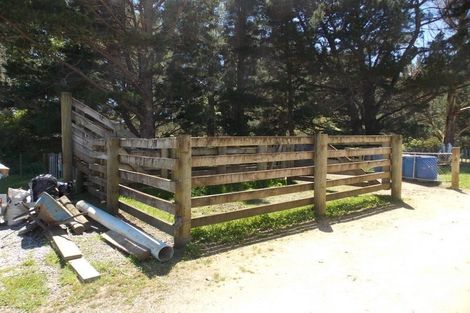 Photo of property in 349 Turitea Road, Turitea, Palmerston North, 4472