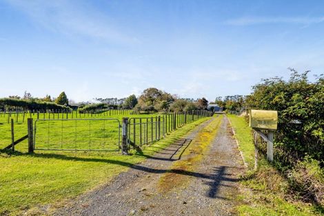 Photo of property in 1225 Egmont Road, Egmont Village, New Plymouth, 4372