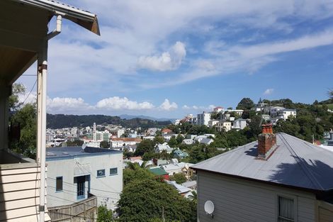 Photo of property in 21 Essex Street, Aro Valley, Wellington, 6021