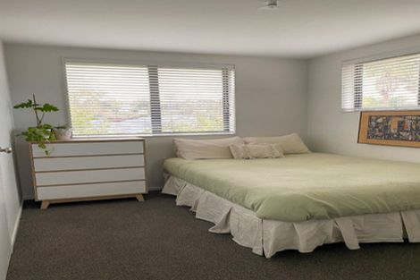 Photo of property in 16a Universal Drive, Henderson, Auckland, 0610