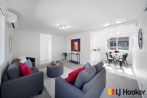Photo of property in 3/10 Penion Drive, Flat Bush, Auckland, 2023