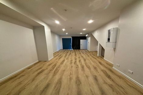 Photo of property in 7/1 Kaponga Crescent, New Lynn, Auckland, 0600