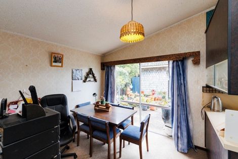 Photo of property in 34 Pinedale Parade, Milson, Palmerston North, 4414