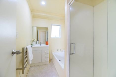 Photo of property in 72a Melrose Road, Mount Roskill, Auckland, 1041