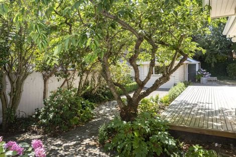 Photo of property in 110 Clyde Road, Ilam, Christchurch, 8041