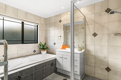Photo of property in 58 Palmbrook Avenue, Havelock North, 4130
