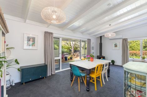 Photo of property in 38 Larchmont Grove, Totara Park, Upper Hutt, 5018