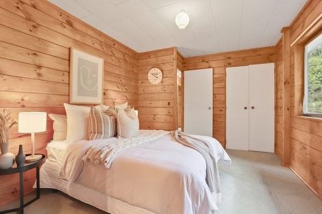 Photo of property in 14 Cochran Road, Oratia, Auckland, 0604