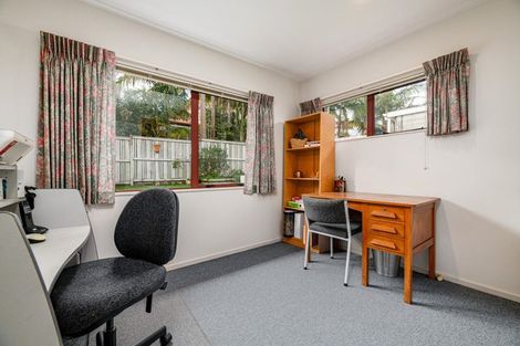 Photo of property in 15 Jelicich Court, Henderson, Auckland, 0612