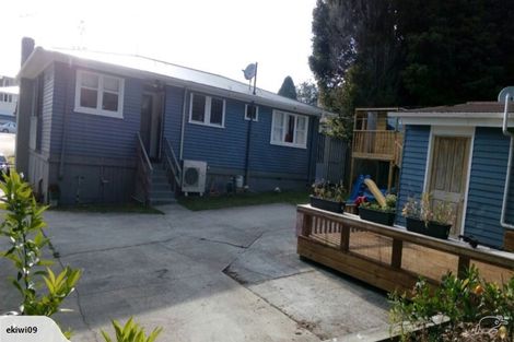 Photo of property in 28 Blease Street, New Lynn, Auckland, 0600