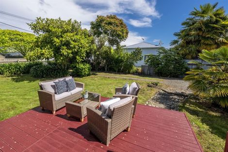 Photo of property in 163 Cambridge Street, Levin, 5510