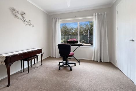 Photo of property in 65 Capriana Drive, Karaka, Papakura, 2113