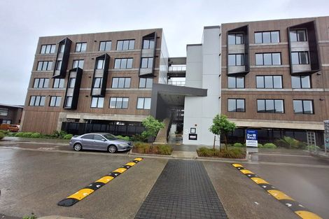 Photo of property in 150 Mcleod Road, Te Atatu South, Auckland, 0610