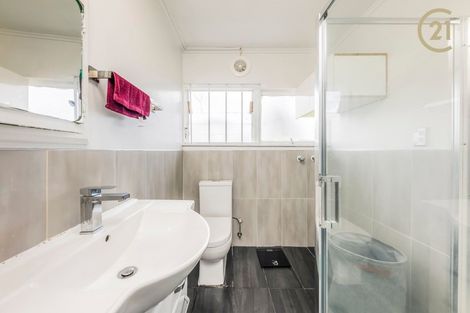 Photo of property in 4/87 Wallace Road, Papatoetoe, Auckland, 2025