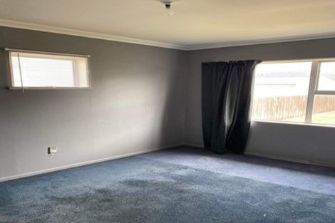 Photo of property in 16 Stirling Street, Levin, 5510