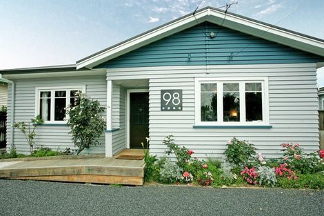 Photo of property in 98 Rifle Range Road, Dinsdale, Hamilton, 3204