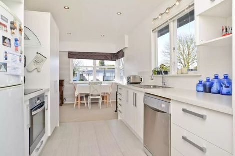 Photo of property in 17 Claremont Avenue, Chartwell, Hamilton, 3210