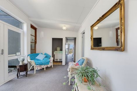 Photo of property in 63 Porter Road, Paparoa, 0571