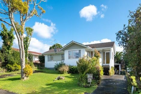 Photo of property in 8 Jenelin Road, Glendene, Auckland, 0602